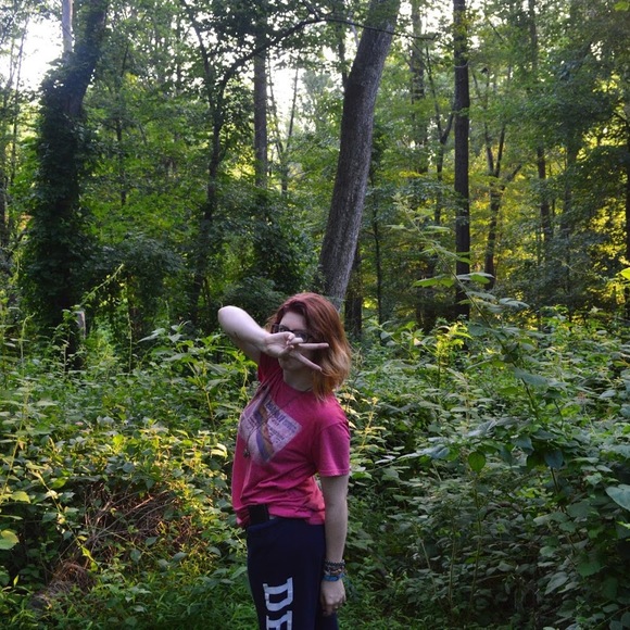 Meet your Posher, Vallorie - Picture 1 of 1